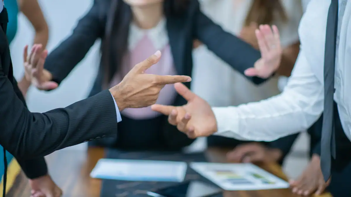 Benefits of Combining Mediation with Mental Health Awareness Glossop